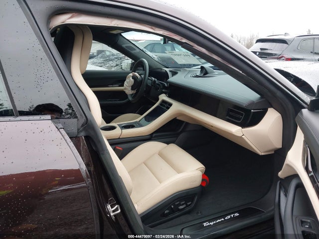 WP0CD2Y11PSA90299 Porsche Taycan Sport Turismo Gts