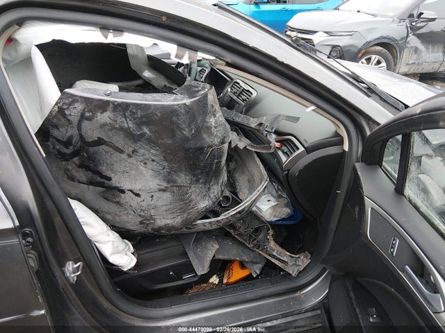 44470098 :رقم المزاد ، 3FA6P0H76HR369731 vin ، 2017 Ford Fusion Se مزاد بيع
