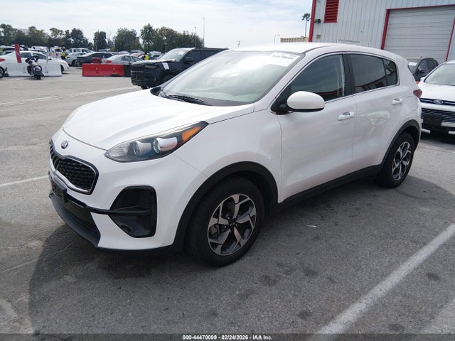 KIA Sportage Lx 2020 KNDPM3AC8L7677046 Image 2