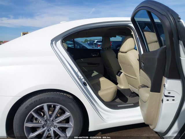 Aukcja sprzedaży 2018 Acura Tlx, vin: 19UUB1F35JA000477, numer aukcji: 44470109