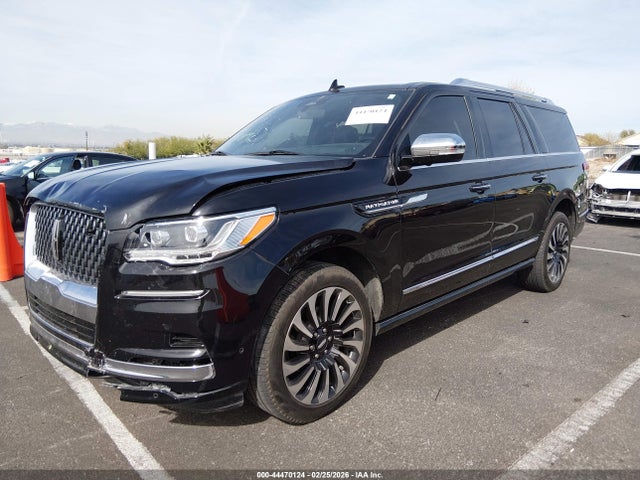 5LMJJ3TG2REL21736 Lincoln Navigator Black Label L