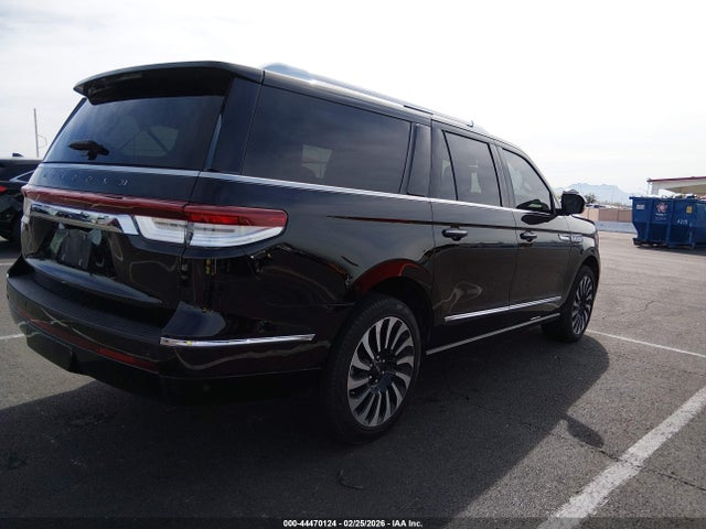 5LMJJ3TG2REL21736 Lincoln Navigator Black Label L