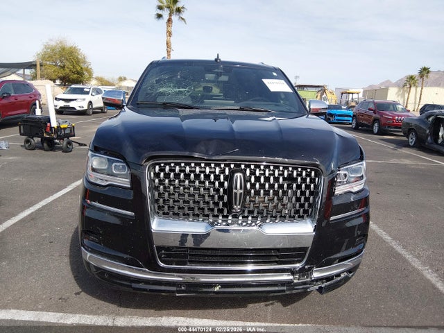 5LMJJ3TG2REL21736 Lincoln Navigator Black Label L