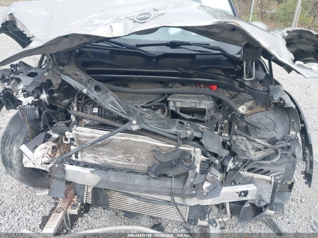 2019 MINI COUNTRYMAN WMZYT3C5XK3E96321 Photo 9