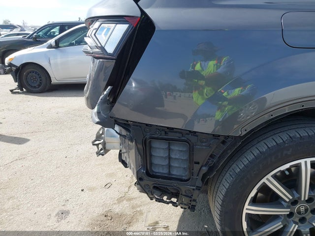 WA1LJBF71ND006586 Audi Q7 Premium Plus 45 Tfsi Quattro Tiptronic