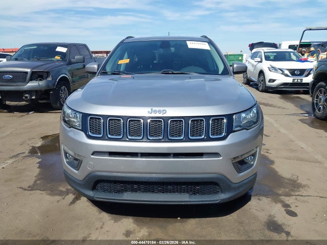 Jeep Compass Latitude 4x4 2018 3C4NJDBB1JT485374 Image 12