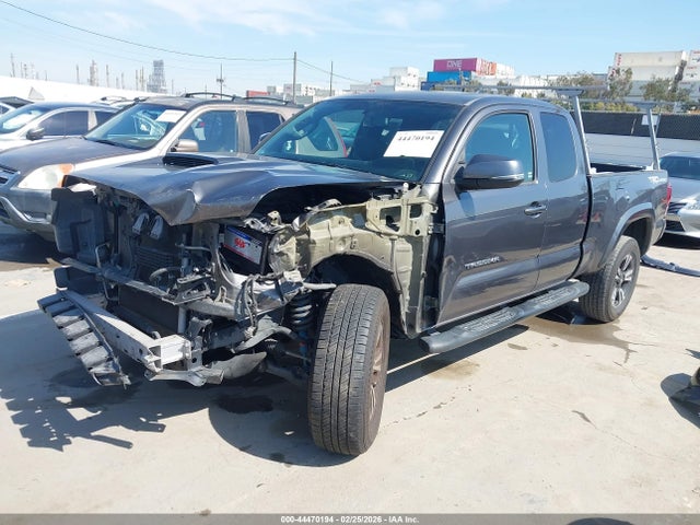 5TFRZ5CN5GX015824 Toyota Tacoma Trd Sport