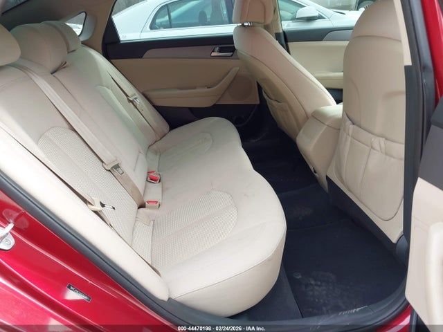 2016 Hyundai Sonata Se მანქანა იყიდება აუქციონზე, vin: 5NPE24AF1GH271737, აუქციონის ნომერი: 44470198