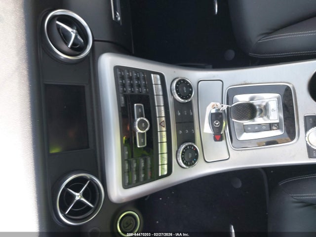 2016 Mercedes-benz Slk 300 მანქანა იყიდება აუქციონზე, vin: WDDPK3JA0GF124896, აუქციონის ნომერი: 44470203