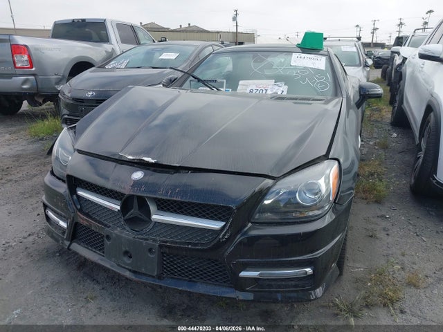 2016 Mercedes-benz Slk 300 მანქანა იყიდება აუქციონზე, vin: WDDPK3JA0GF124896, აუქციონის ნომერი: 44470203