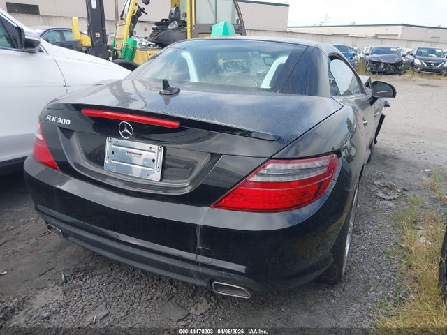 2016 Mercedes-benz Slk 300 მანქანა იყიდება აუქციონზე, vin: WDDPK3JA0GF124896, აუქციონის ნომერი: 44470203