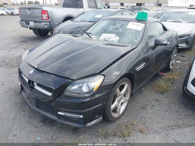 2016 Mercedes-benz Slk 300 მანქანა იყიდება აუქციონზე, vin: WDDPK3JA0GF124896, აუქციონის ნომერი: 44470203