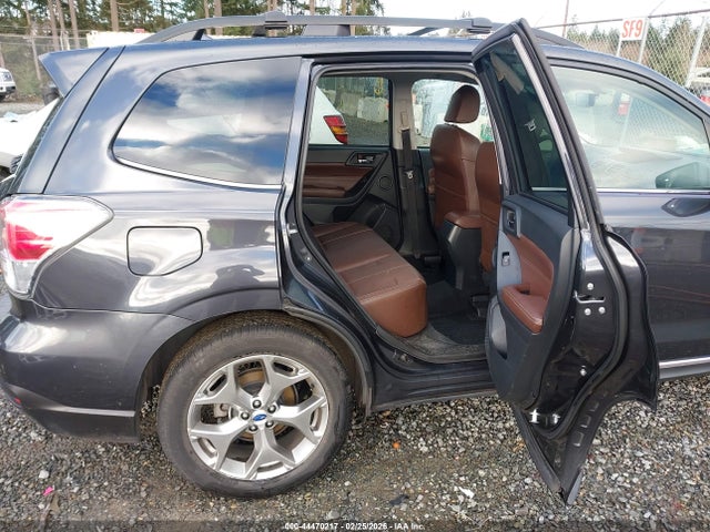JF2SJAWC2JH480009 Subaru Forester 2.5i Touring