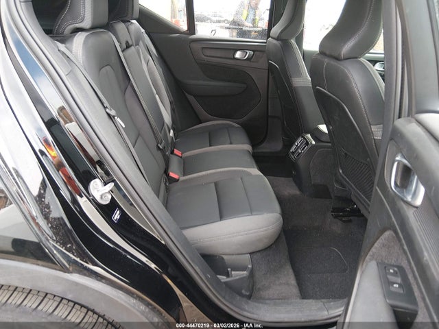 2023 VOLVO XC40 RECHARGE PURE ELECTRIC YV4ED3UK4P2979881 Photo 7