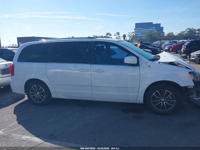 Dodge Grand Caravan Sxt 2017 2C4RDGCG8HR651360 Image 14
