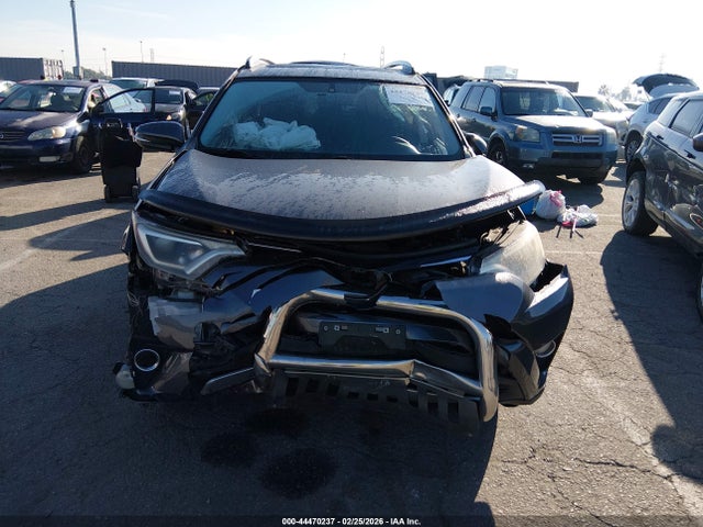 Toyota Rav4 Xle 2016 JTMWFREV1GJ073108 Image 12