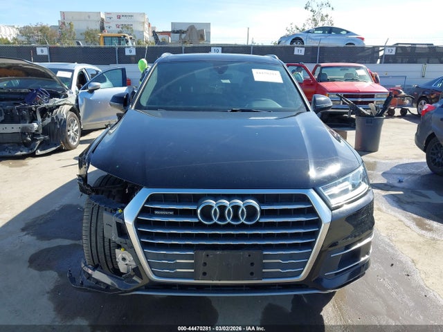 WA1LHAF77JD033906 Audi Q7 2.0t Premium