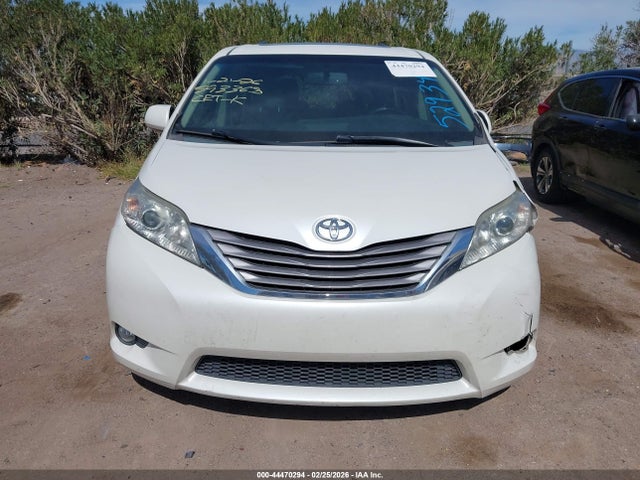 5TDYK3DC5FS529341 Toyota Sienna Xle 8 Passenger