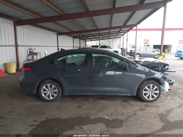 JTDB4MEE4T3033742 Toyota COROLLA LE