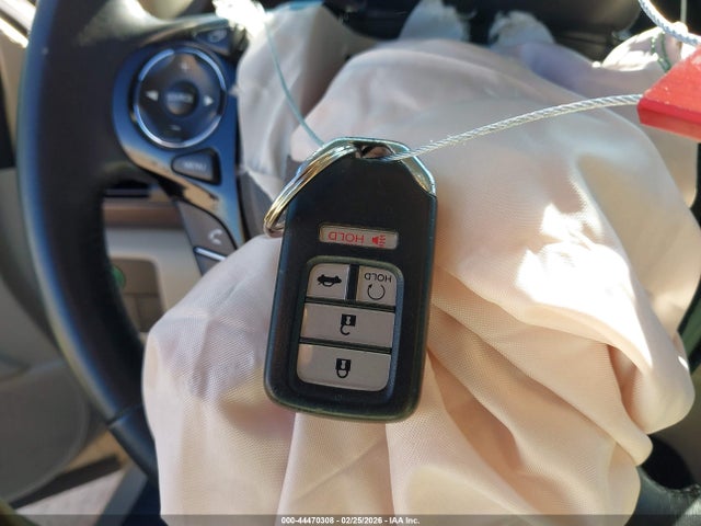 1HGCR2F86GA032100 Honda Accord Ex-l