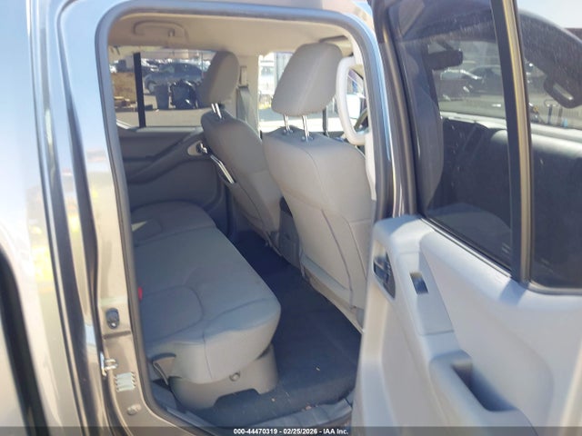 Nissan Frontier Sv 2019 1N6AD0EV1KN747512 Image 8