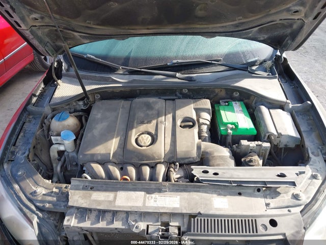44470333 :رقم المزاد ، 1VWBH7A39DC131934 vin ، 2013 Volkswagen Passat 2.5l Se مزاد بيع