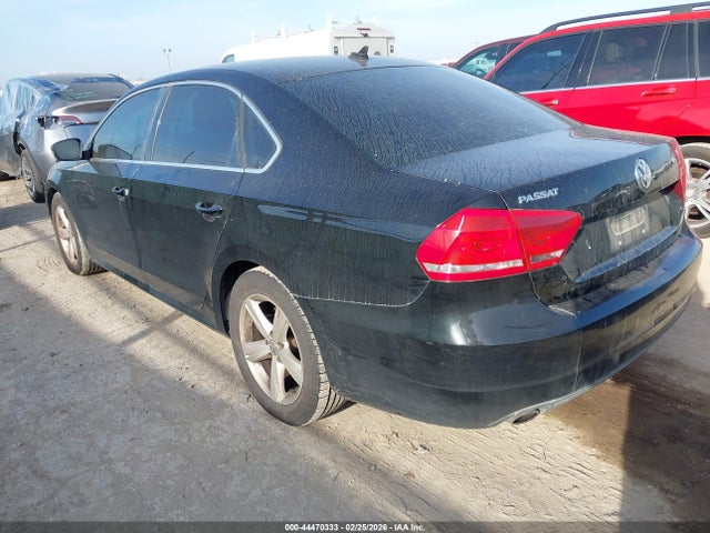 44470333 :رقم المزاد ، 1VWBH7A39DC131934 vin ، 2013 Volkswagen Passat 2.5l Se مزاد بيع