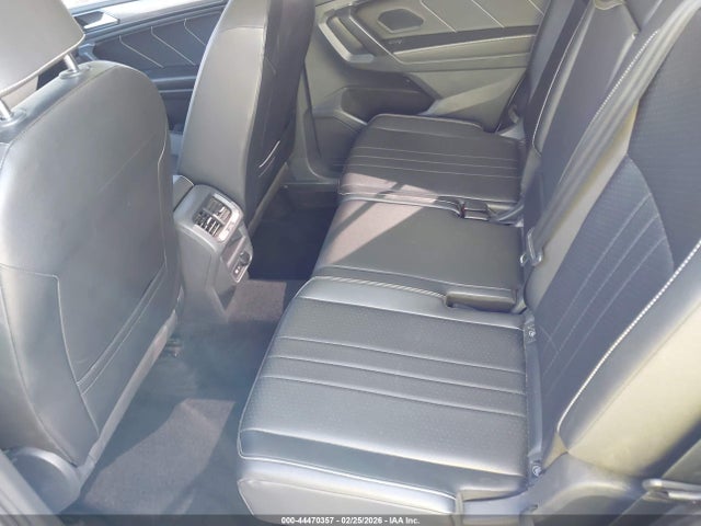 3VV3B7AX2NM061738 Volkswagen Tiguan 2.0t Se