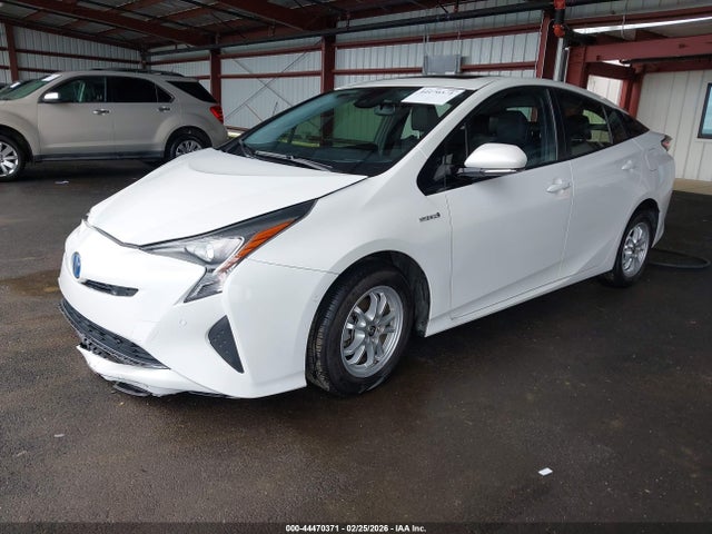 JTDKARFU2G3026287 Toyota Prius Four