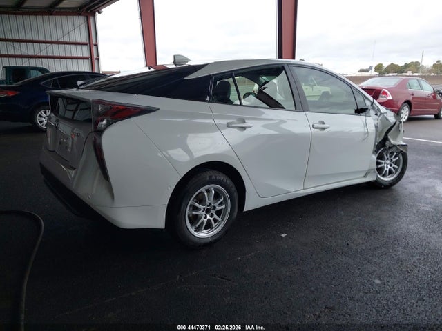 JTDKARFU2G3026287 Toyota Prius Four