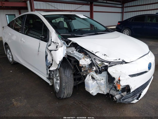JTDKARFU2G3026287 Toyota Prius Four