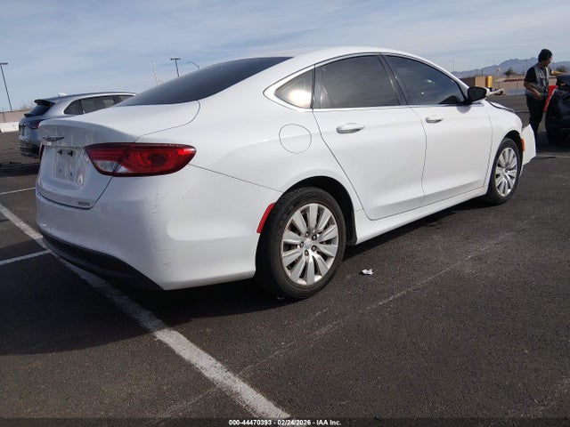 Продаж на аукціоні авто 2015 Chrysler 200 Lx, vin: 1C3CCCFB8FN664044, номер лоту: 44470393