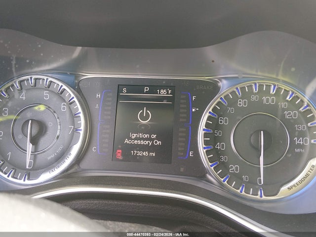 Продаж на аукціоні авто 2015 Chrysler 200 Lx, vin: 1C3CCCFB8FN664044, номер лоту: 44470393