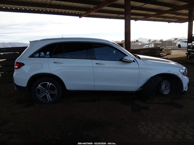 WDC0G4JB5GF104925 Mercedes-Benz GLC 300