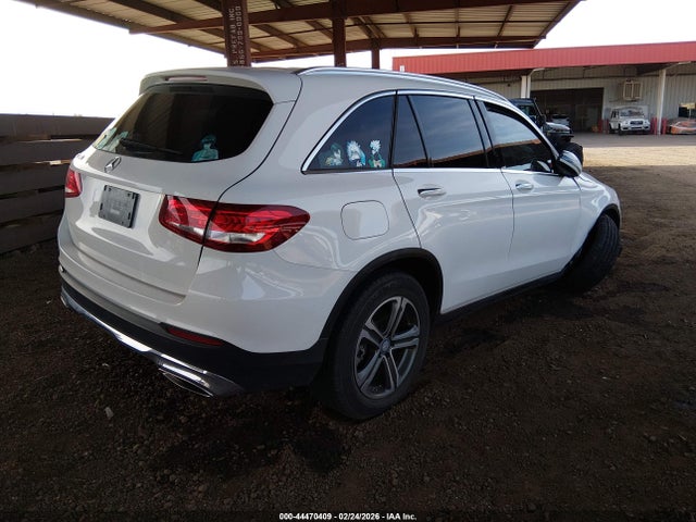 WDC0G4JB5GF104925 Mercedes-Benz GLC 300