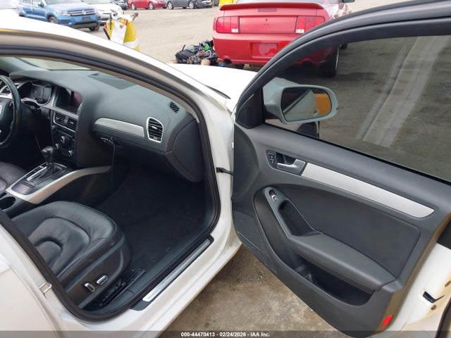 2013 AUDI A4 WAUEFAFL3DN009826 Photo 4