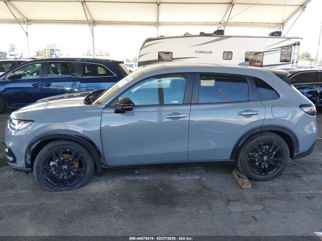 3CZRZ1H51TM724729 Honda Hr-v 2wd Sport