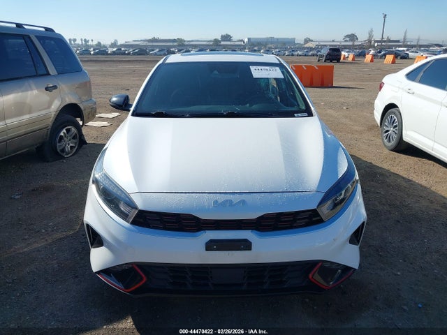 3KPF54AD0NE426743 KIA Forte Gt-line