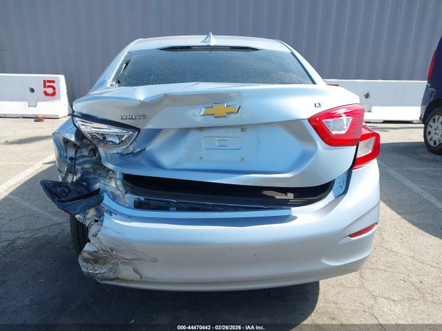 1G1BE5SM2J7156128 Chevrolet Cruze Lt Auto
