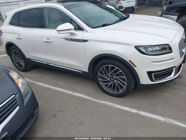2LMPJ6L93KBL16213 Lincoln Nautilus Reserve