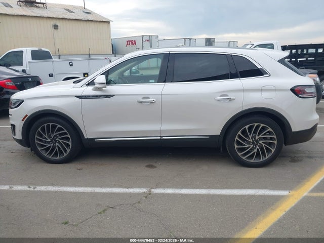 2LMPJ6L93KBL16213 Lincoln Nautilus Reserve