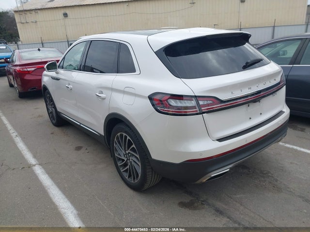 2LMPJ6L93KBL16213 Lincoln Nautilus Reserve