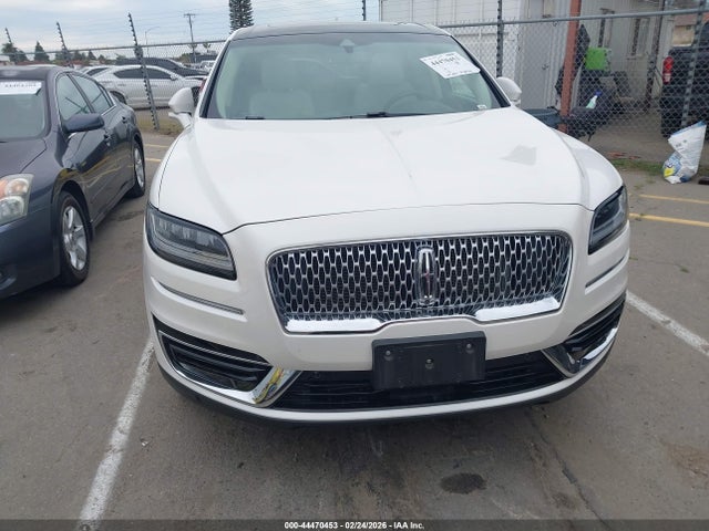 2LMPJ6L93KBL16213 Lincoln Nautilus Reserve