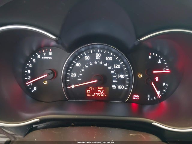 5XYKTCA6XEG538761 KIA SORENTO LX
