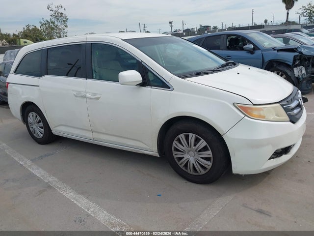 2013 Honda Odyssey Lx მანქანა იყიდება აუქციონზე, vin: 5FNRL5H24DB048870, აუქციონის ნომერი: 44470459