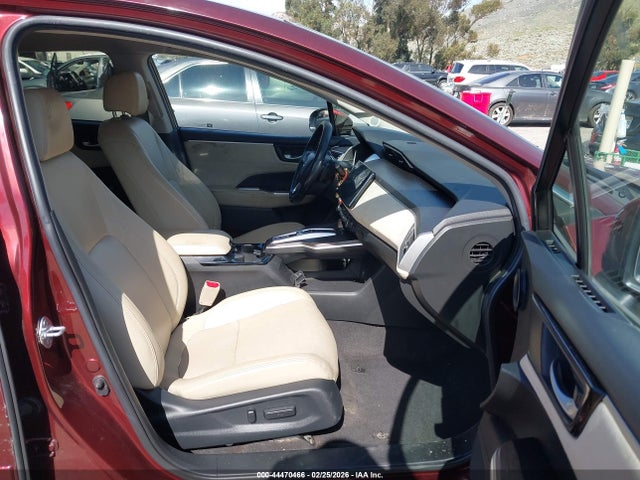 2018 HONDA CLARITY PLUG-IN HYBRID JHMZC5F32JC001517 Photo 4