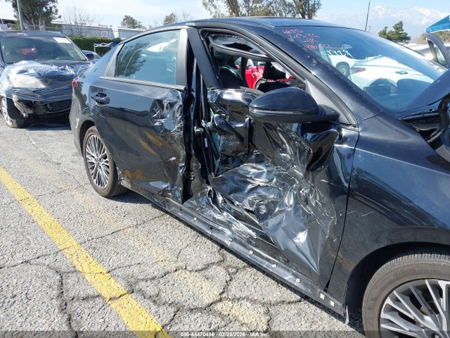 3KPF54AD8RE783819 KIA Forte Gt-line