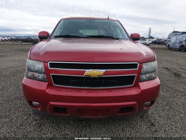 1GNSKJE7XER158354 Chevrolet Suburban 1500 Lt