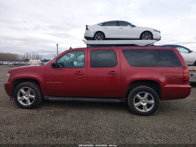 1GNSKJE7XER158354 Chevrolet Suburban 1500 Lt