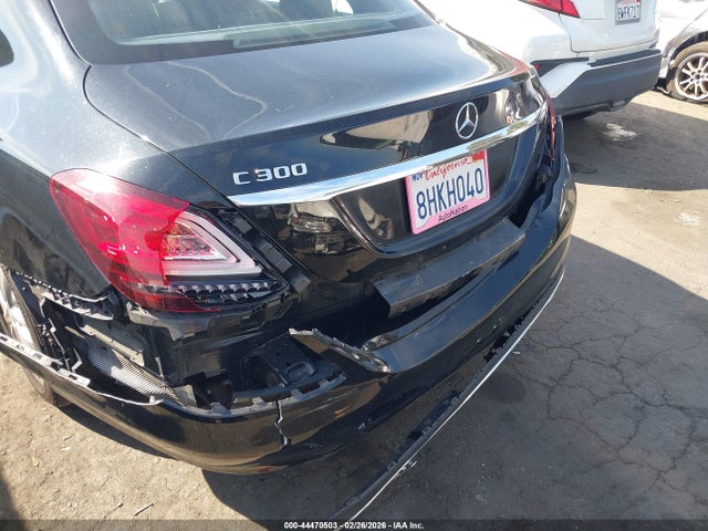 44470503 :رقم المزاد ، 55SWF8DB1KU290870 vin ، 2019 Mercedes-benz C 300 مزاد بيع